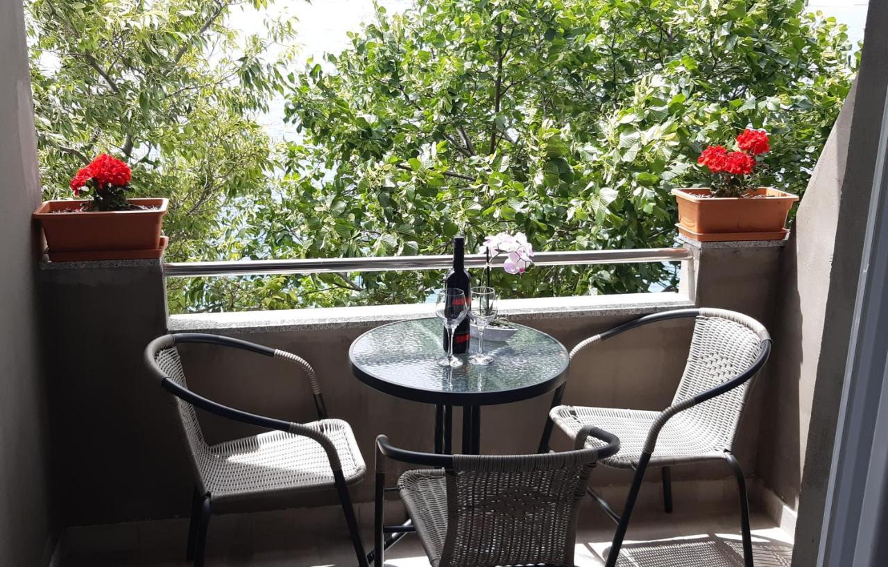 Apartmani Antea Starigrad Paklenica Eksteriør billede